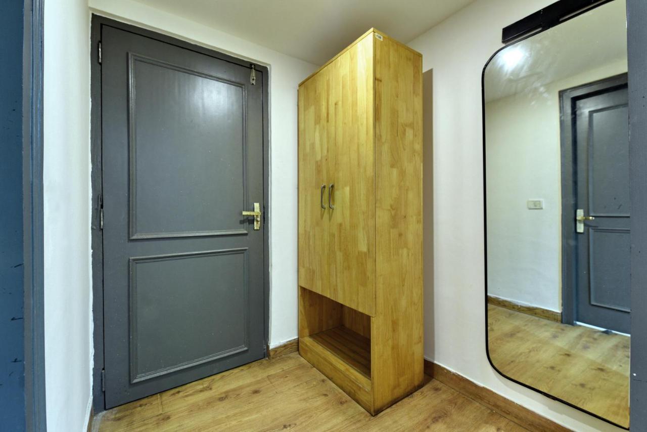 Divine Inn Couple Friendly Hotel Near Sector 51 Metro Station Noida Luaran gambar